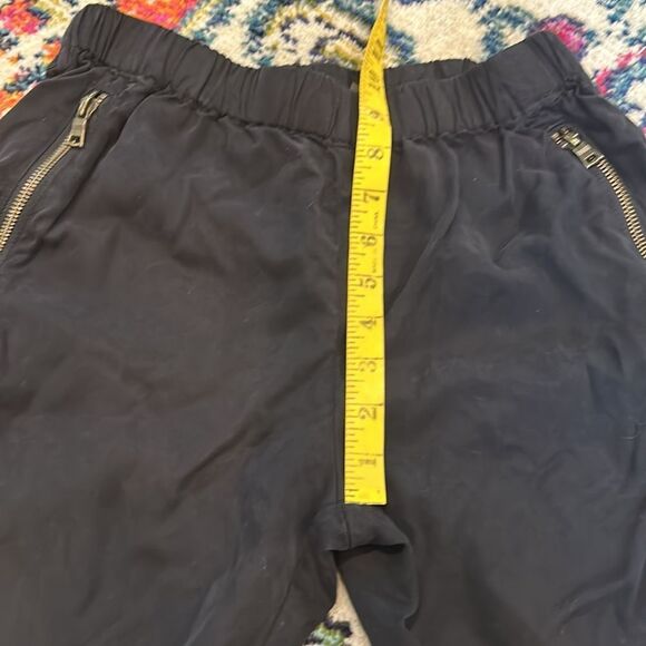 Young fabulous and broke black joggers with zipper pockets size small - Picture 6 of 7
